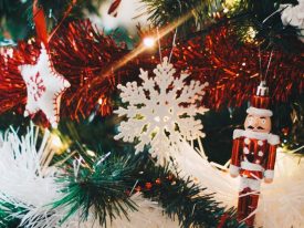 Køb Dit Juletræ Online: Nemt og Belejligt